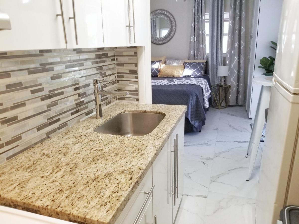 Glam Private Studio 4 Miles From Beach Hollywood Exterior foto