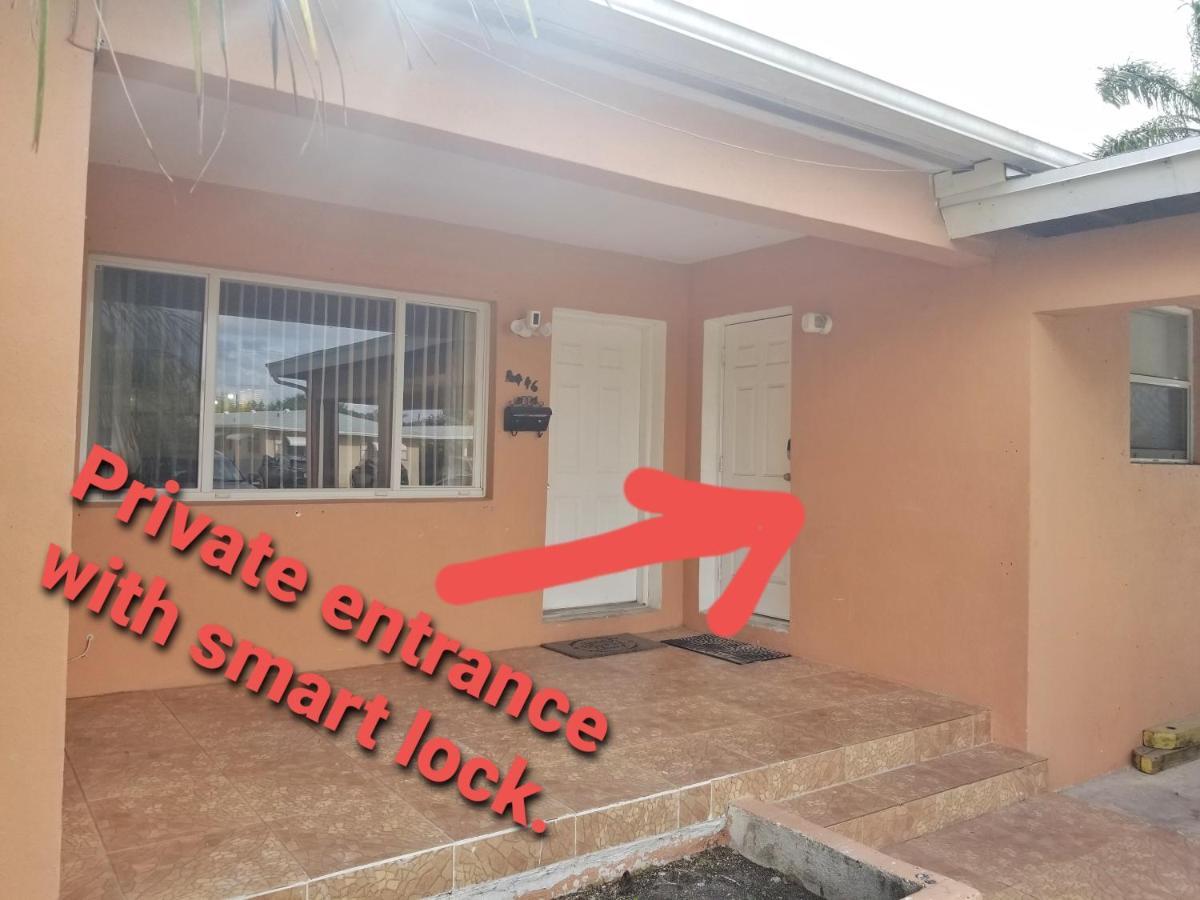 Glam Private Studio 4 Miles From Beach Hollywood Exterior foto