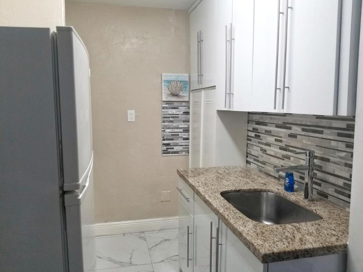 Glam Private Studio 4 Miles From Beach Hollywood Exterior foto
